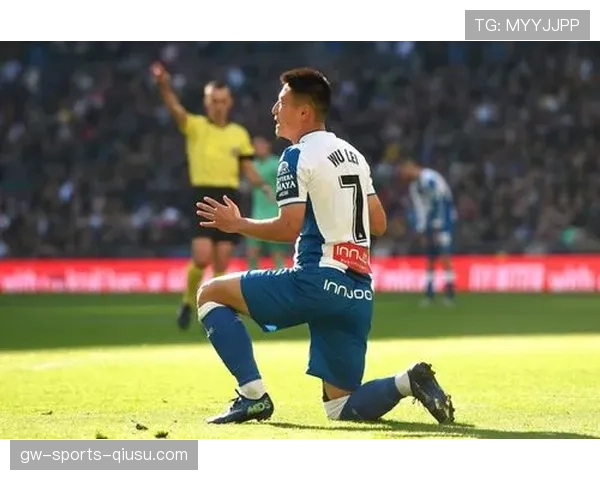 撕开后防线直塞制造破门良机，斯科尔斯近期角色前移