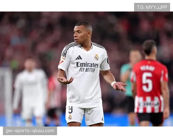 姆巴佩在皇马的战术适配困境与角色定位挑战